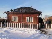 Жилой дом пострадал при пожаре в Северном