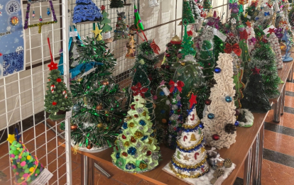 В Бердске открылась выставка «Елочка-красавица»